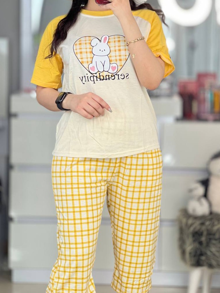 تیشرت شلوارک زرد خرگوش ۲۸۳۱۱